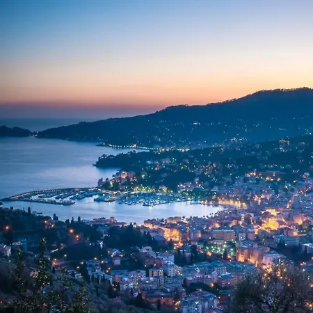 Center Steps From The Sea Ac Wi-fi Parking Apartment Rapallo