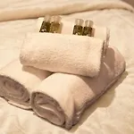 Apartamento Center Steps From The Sea Ac Wi-fi Parking *